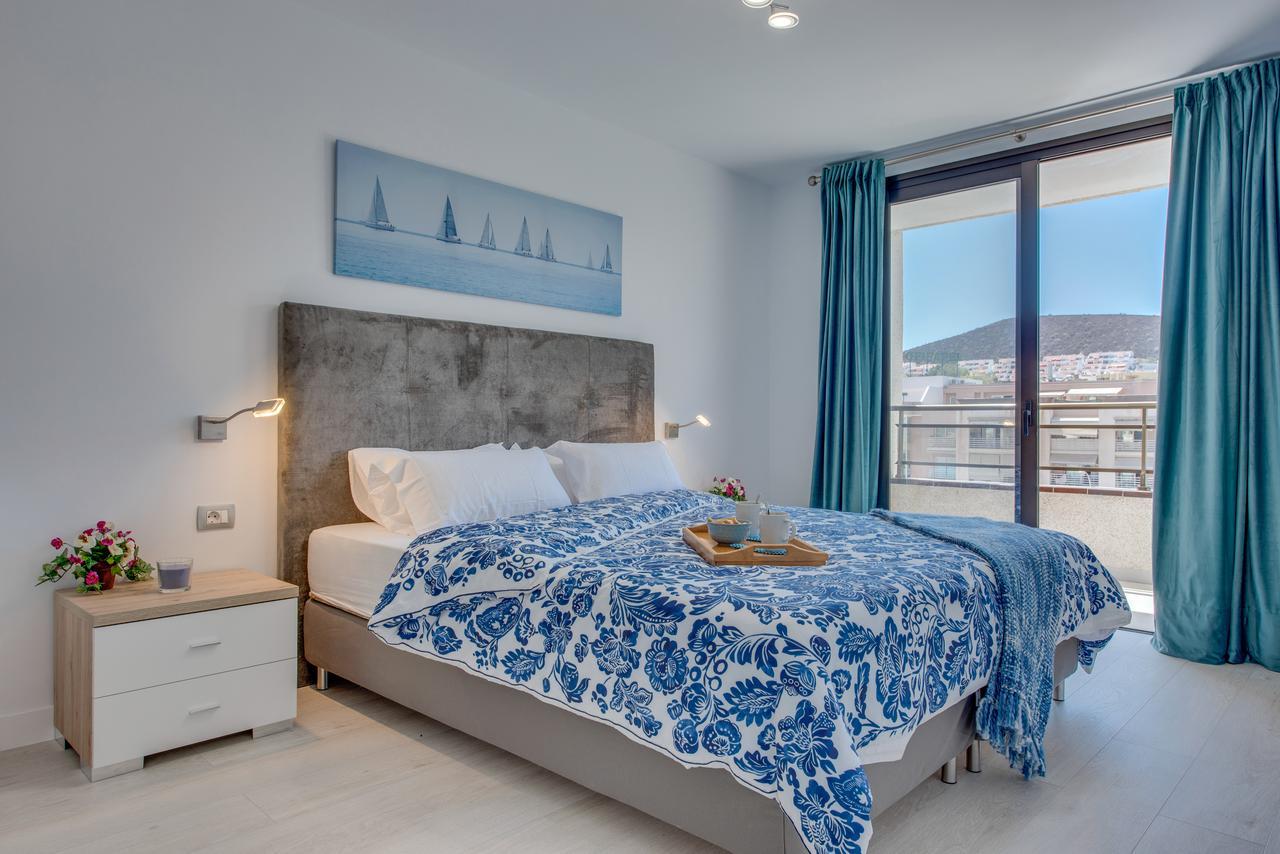 Modern Apartments Los Cristianos Center Экстерьер фото